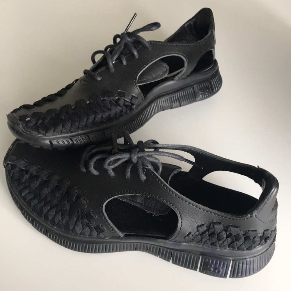 Nike Women’s Free Inneva